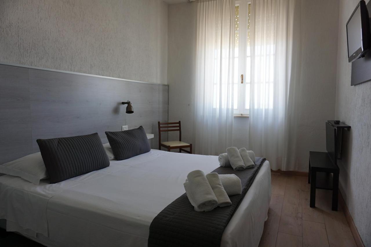 Alba Sul Mare Hotel Lido di Camaiore Ngoại thất bức ảnh