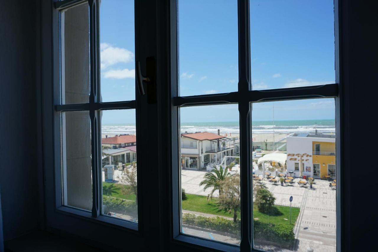 Alba Sul Mare Hotel Lido di Camaiore Ngoại thất bức ảnh