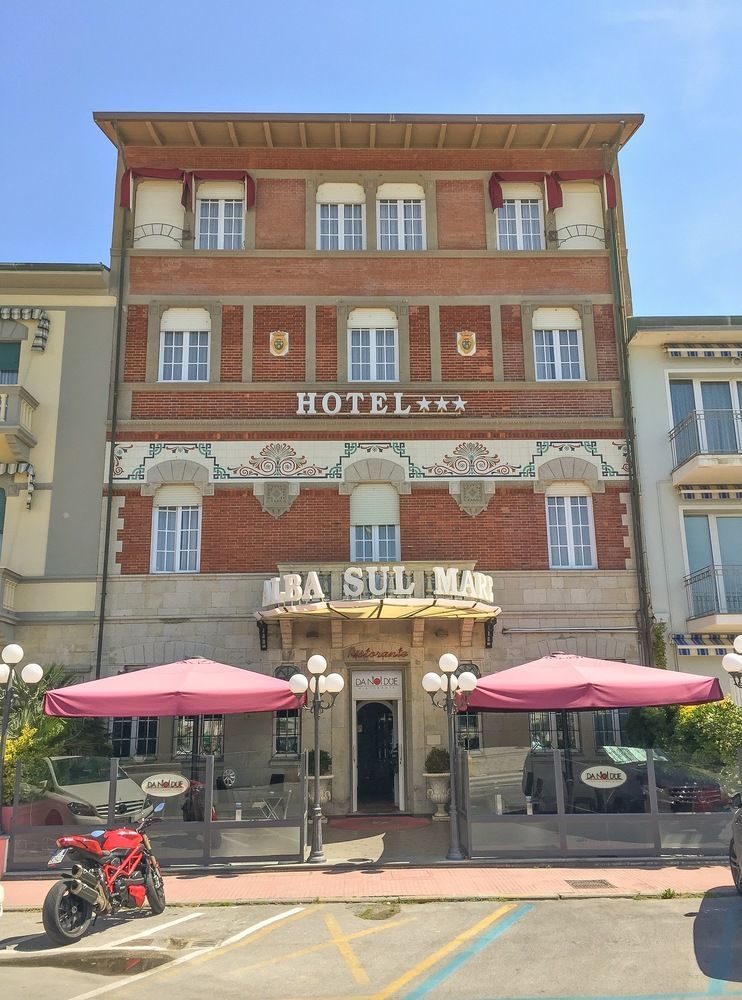 Alba Sul Mare Hotel Lido di Camaiore Ngoại thất bức ảnh