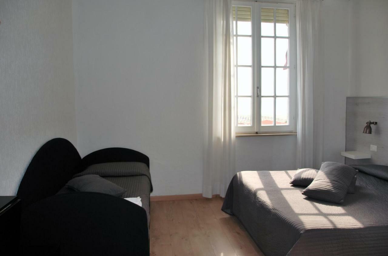 Alba Sul Mare Hotel Lido di Camaiore Ngoại thất bức ảnh